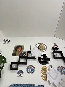 jamilaross webcam