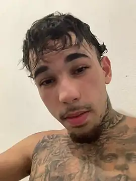 dovapo777 live cam