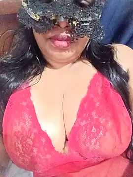 chubby_wife (F milf) - Boobs show