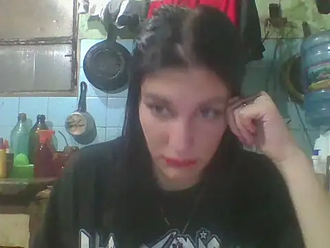 Giuly666 live cam preview