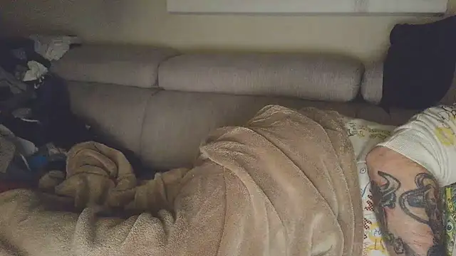 overmydadbody222 live cam preview