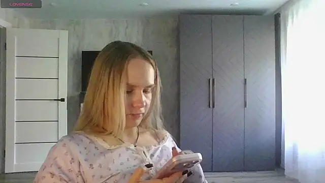 Annie_Cohn live cam on StripChat