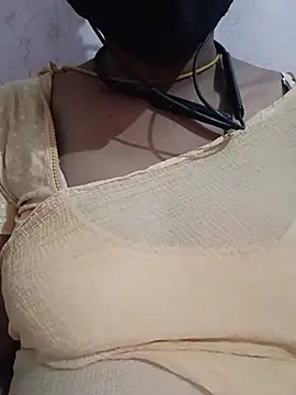 Tamil_Nathiya1 webcam