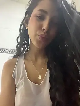 BabyNovaXXX live cam