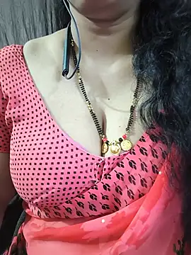 bhuvana_555 (F milf) - Boobs on honey