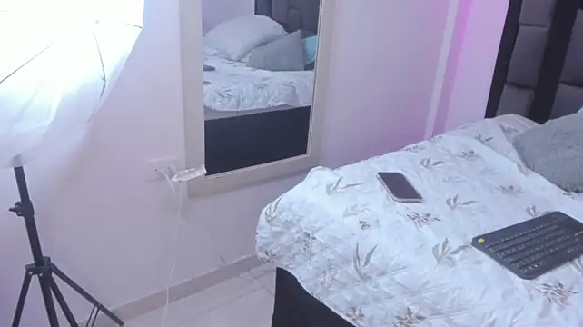 Mia_rose4
