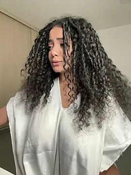 curlyierr (F young) - SPANK ASS X20 MAKE RED