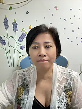 mimi_6888 live cam on StripChat