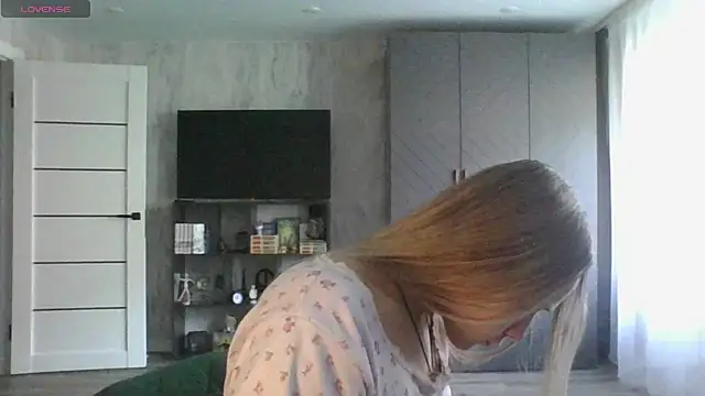 Annie_Cohn