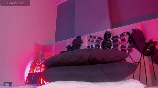 Shayla27