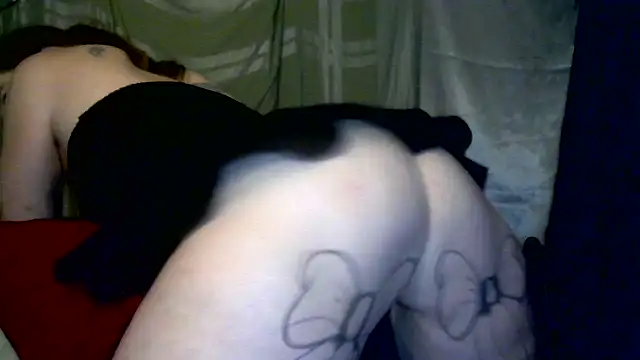 NaughtyIzzy4U