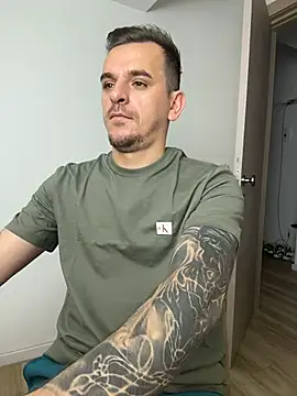 Huge_cock22cm