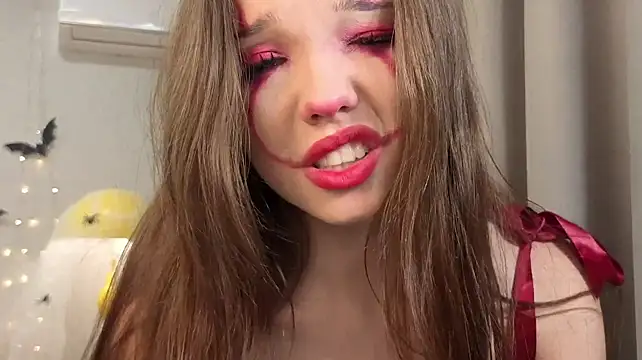 Milly_Lane