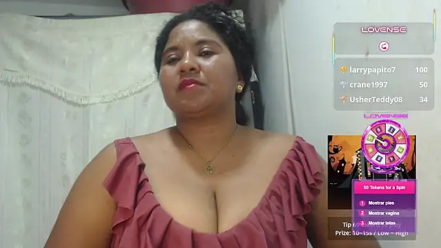 Karla_Rodriguez0 live cam on StripChat