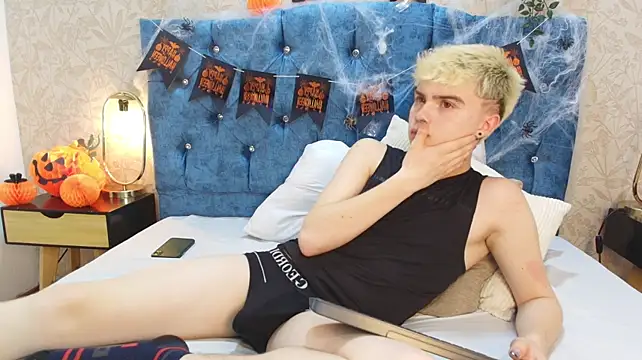 Ian_Stone live cam on StripChat
