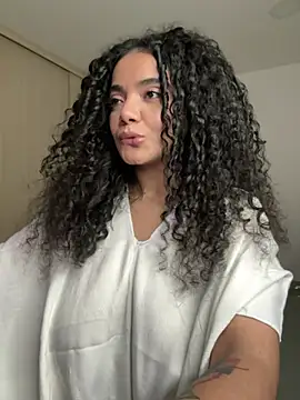 Curlyierr webcam