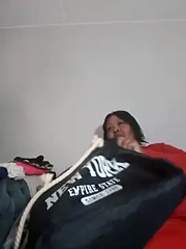 nancy111 (F milf) - Make Me cum and squit in my toy