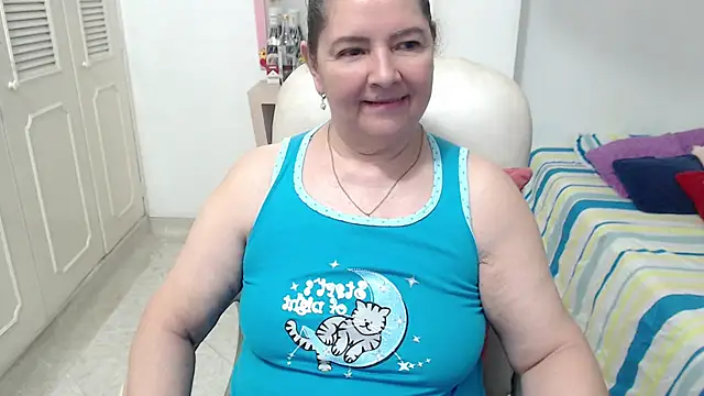 leonela_69 live cam on StripChat