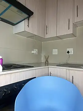 Jazmine-Blue live cam