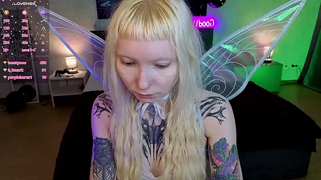 tattoo_art_baby live cam on StripChat