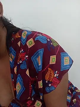 sweetyswetha31 live cam on StripChat