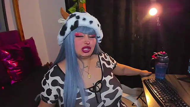Lussyevans24