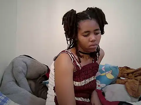 MidnightNala webcam