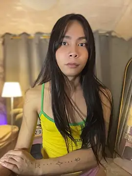 KittyLittleCute_Nica