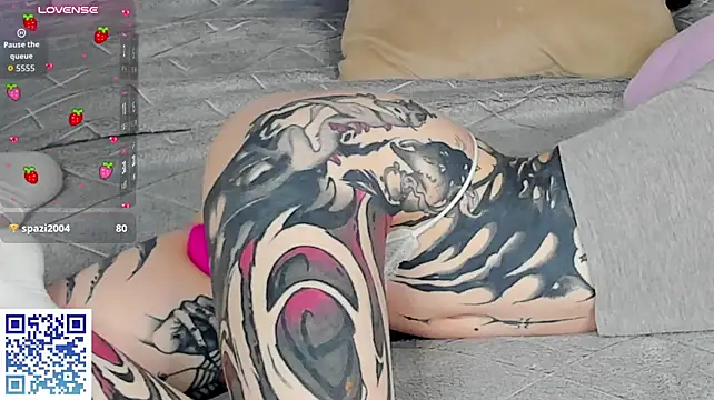 blue__goth live cam on StripChat