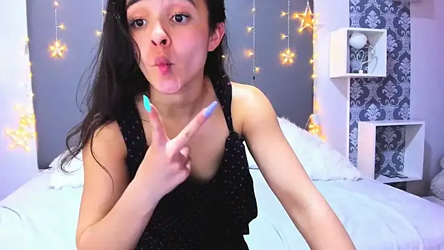 salfetkaa live cam on StripChat