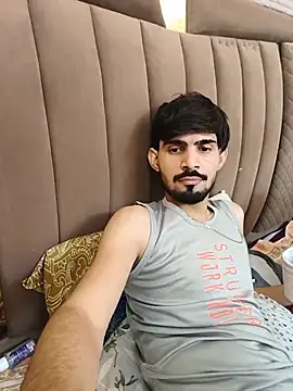 nitinjaat123 live cam on StripChat
