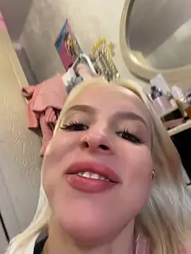 LikaCat live cam