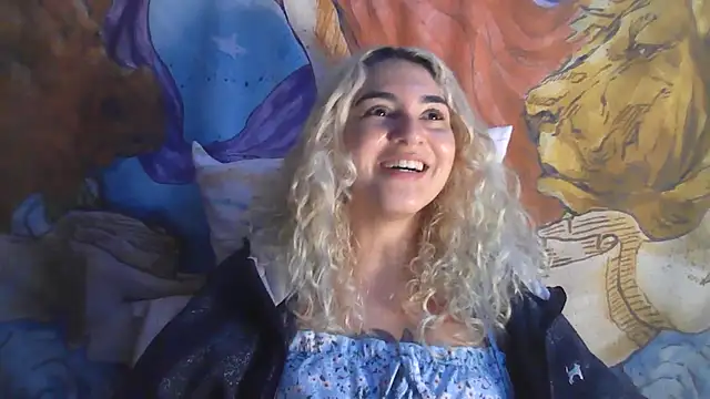 Apofenia live cam