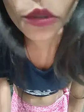 Sexy_Naina7