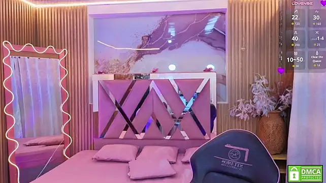 ANNE_TAY1
