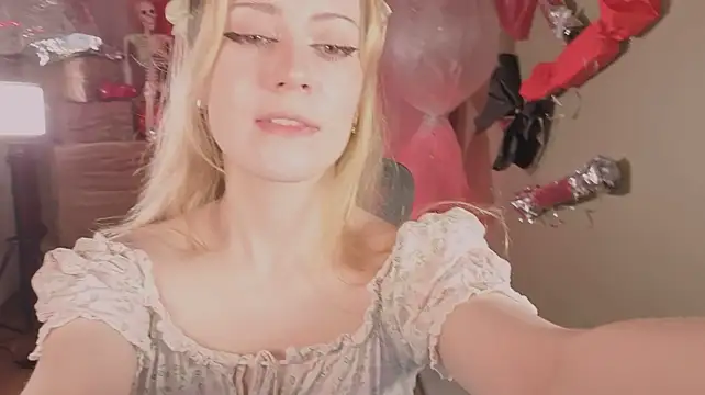 lisa_everly live cam on StripChat