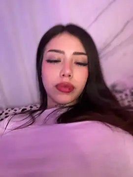 ashleywinslow (F young) - BOUNCE TITS