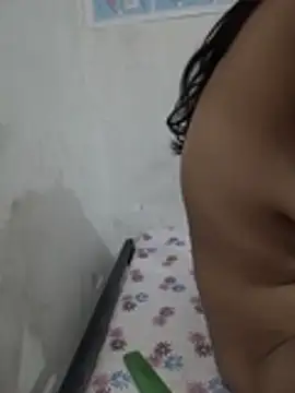 Shivani_hot1 live cam on StripChat