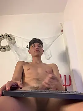 Twinkcock22 live cam on StripChat