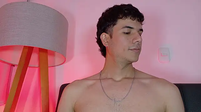 derek_stud_ (M young) - Can you make me Cum ?