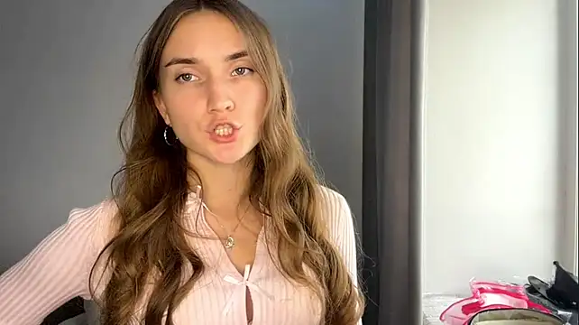 KathleneStringfield live cam on StripChat