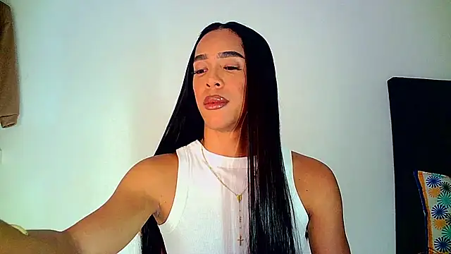carmen14 live cam on StripChat