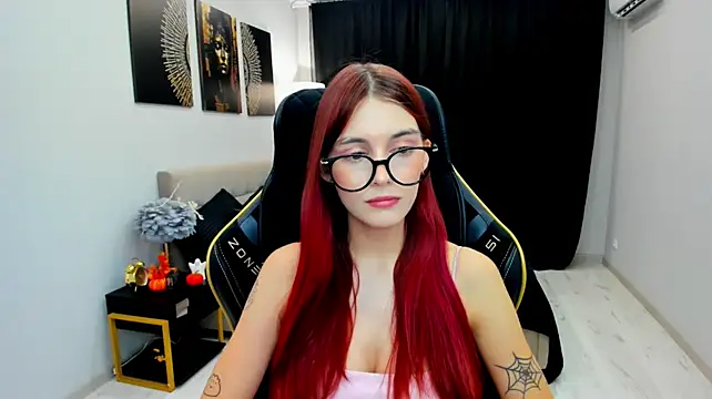 RedLipse live cam on StripChat