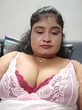 hornyriyanka