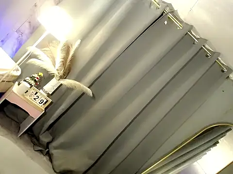 KittyLittleCute_Nica live cam preview