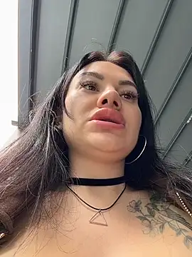 wet__bunny (F young) - Fingering pussy public*last tip 🎁