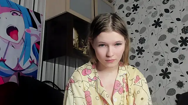 LynHillaire