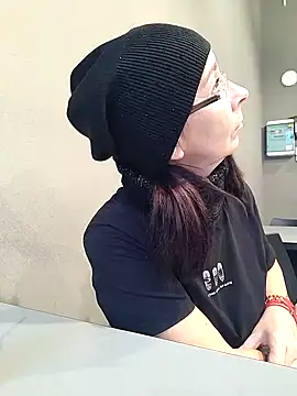 Celine_Faer1 live cam preview