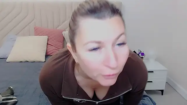 Incredible_Ariela