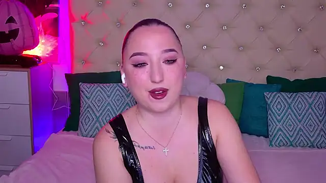AVA_MAXIMUS